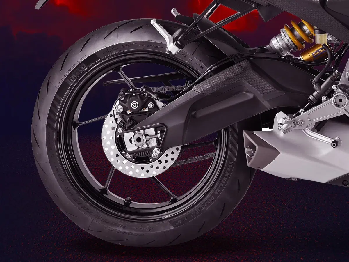 Aprilia Tuono 660 (2021 - 25) (4)