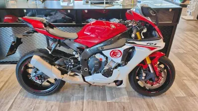 Yamaha YZF R1 (2017 - 19) usata