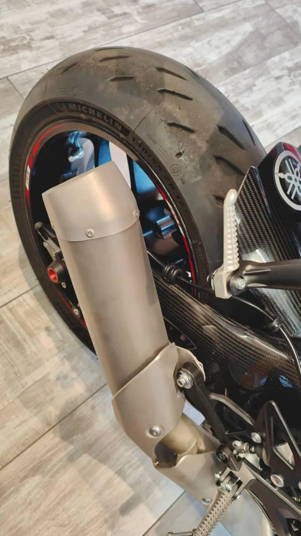 Yamaha YZF R1 (2017 - 19) (5)