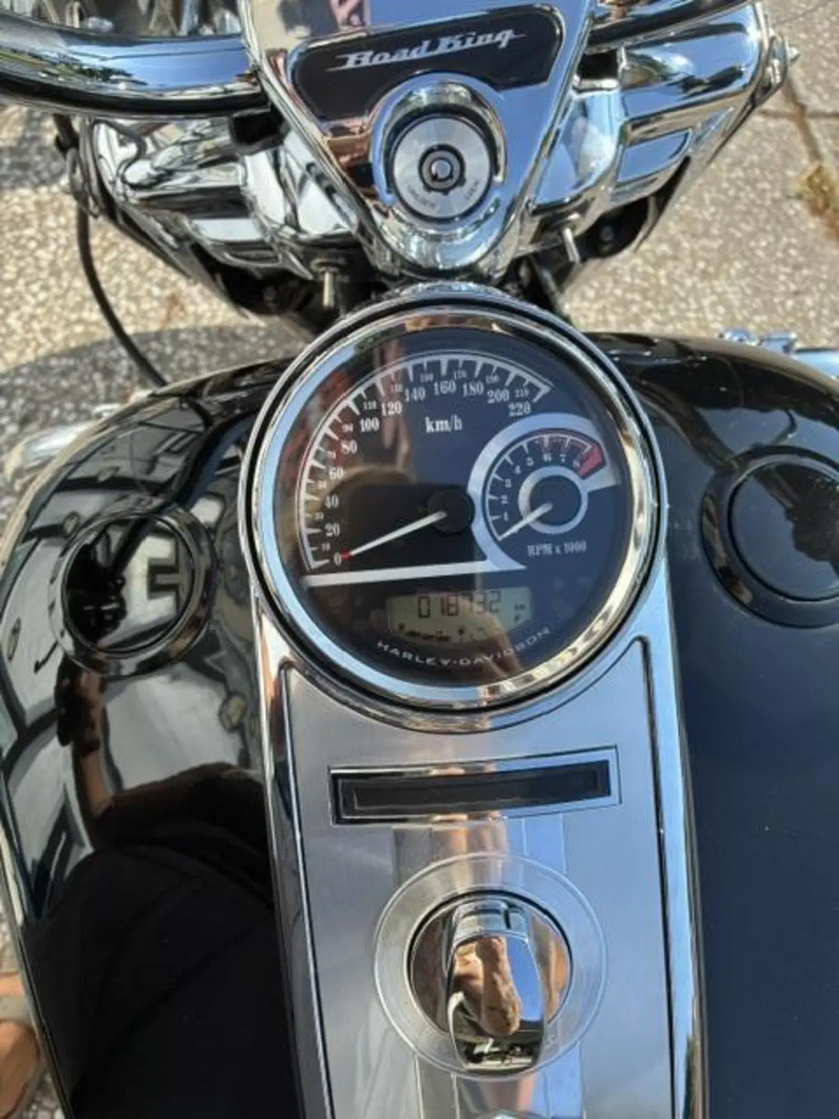 Harley-Davidson 103 Road King Classic (2014 - 16) - FLHRC (3)
