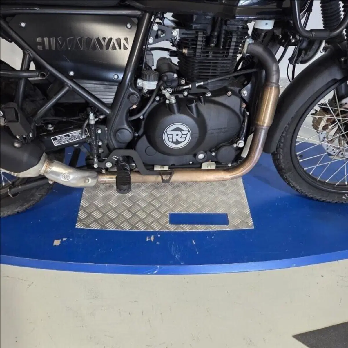 Royal Enfield Himalayan 411 (2021 - 24) (4)