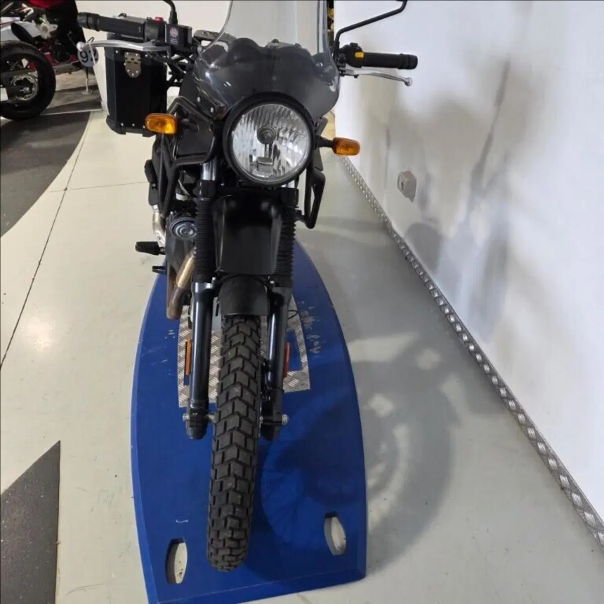 Royal Enfield Himalayan 411 (2021 - 24) (5)