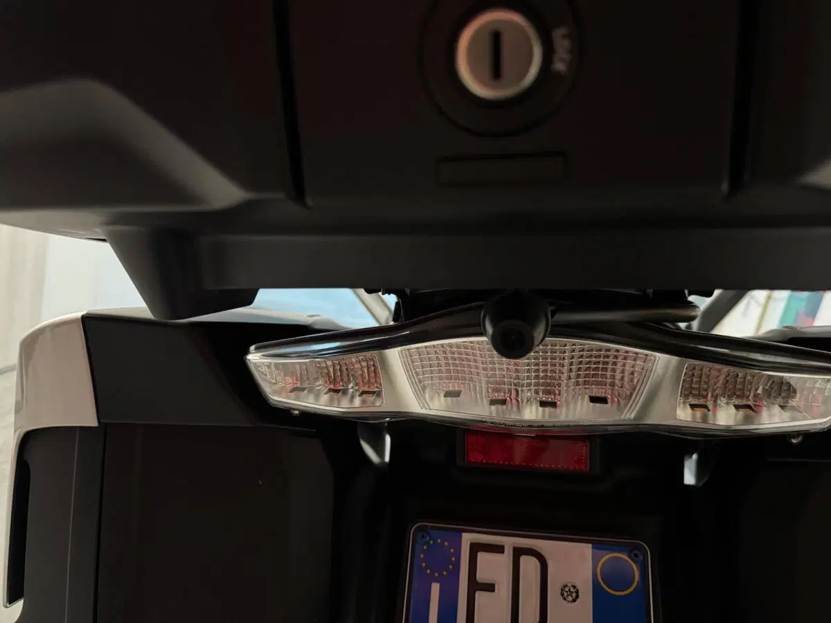 Bmw R 1250 RT (2021 - 25) (6)