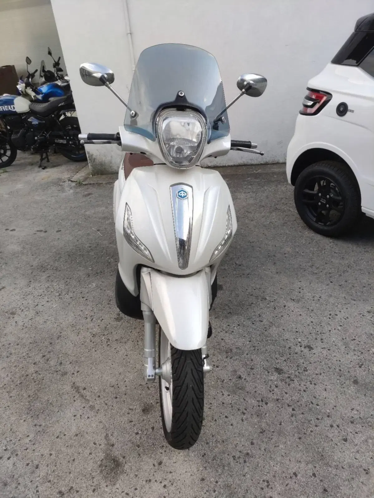 Piaggio Beverly 300 i.e. ABS-ASR (2016 - 20) (7)