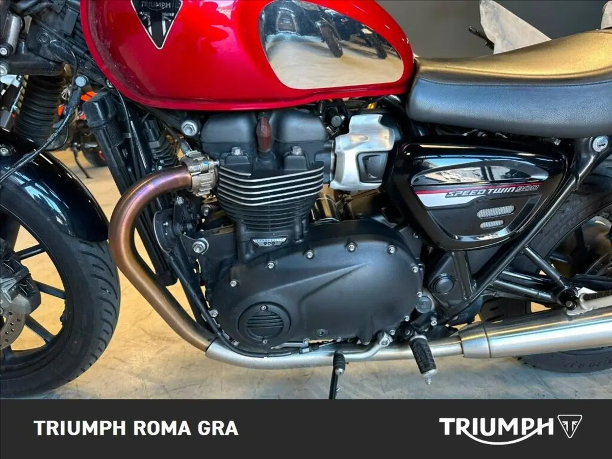 Triumph Speed Twin 900 Chrome Edition (2023) (11)