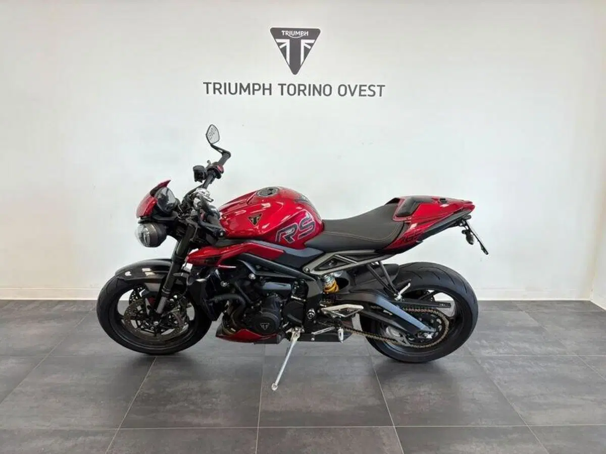 Triumph Street Triple 765 RS (2023 - 26) (2)