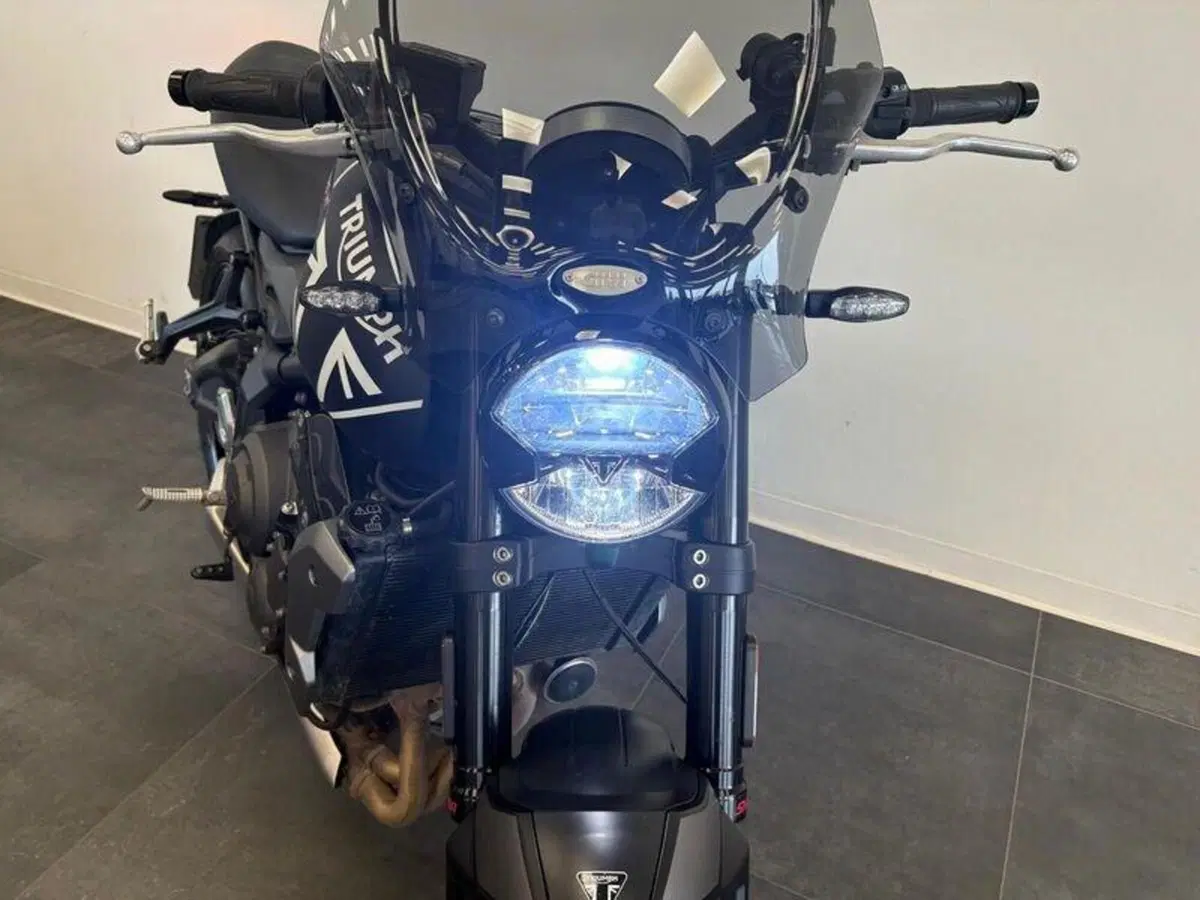 Triumph Trident 660 (2021 - 24) (5)