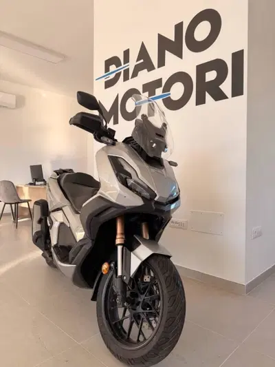 Honda ADV 350 (2022 - 24) usata