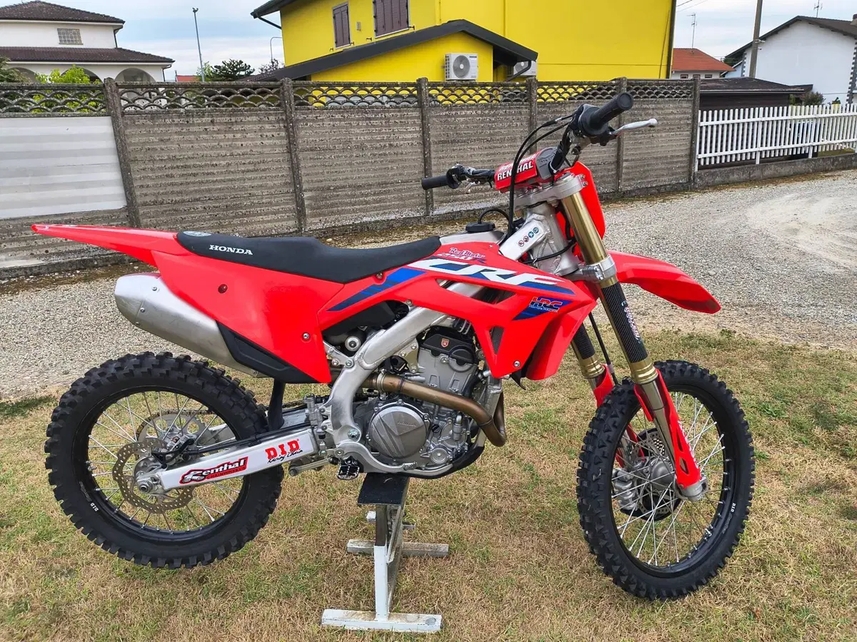 Honda CRF 250R (2024) (2)