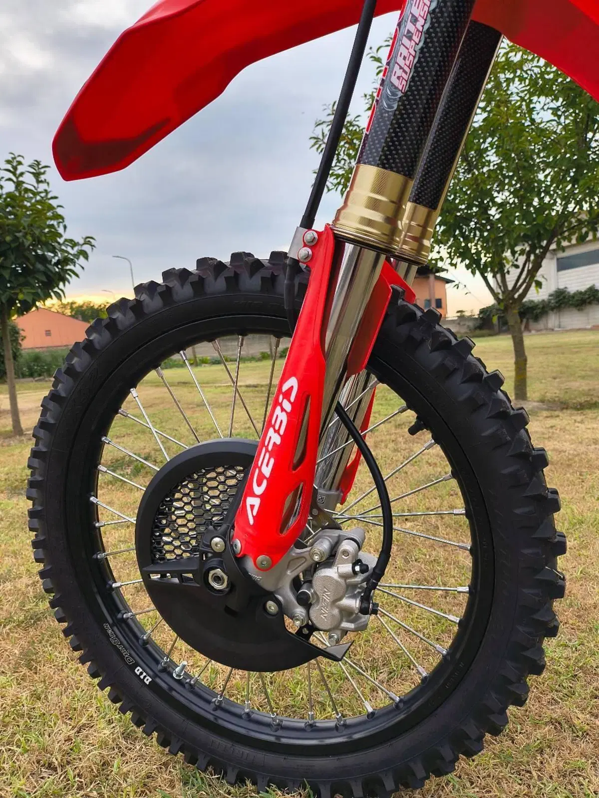 Honda CRF 250R (2024) (7)