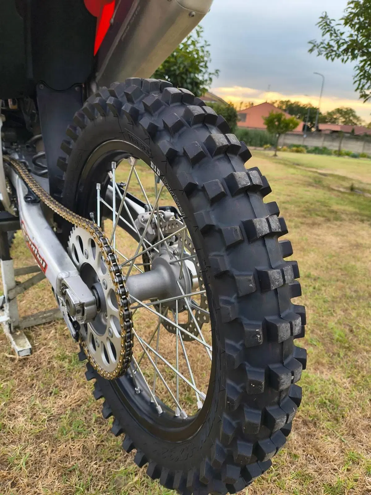 Honda CRF 250R (2024) (8)