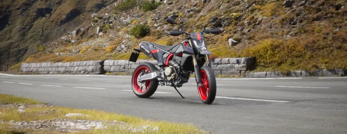 Ducati Hypermotard 698 Mono Nera (2026) (2)