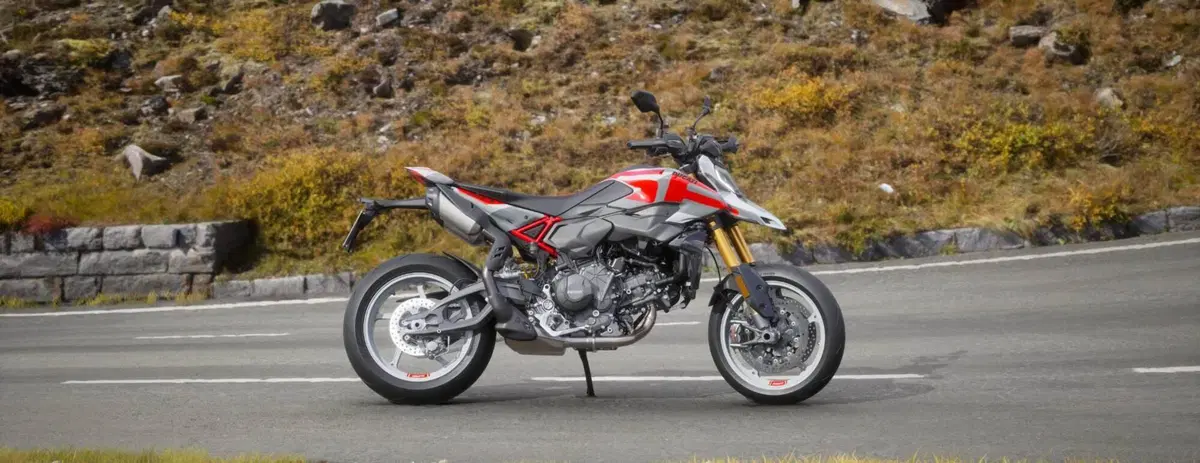 Ducati Hypermotard V2 SP (2026)