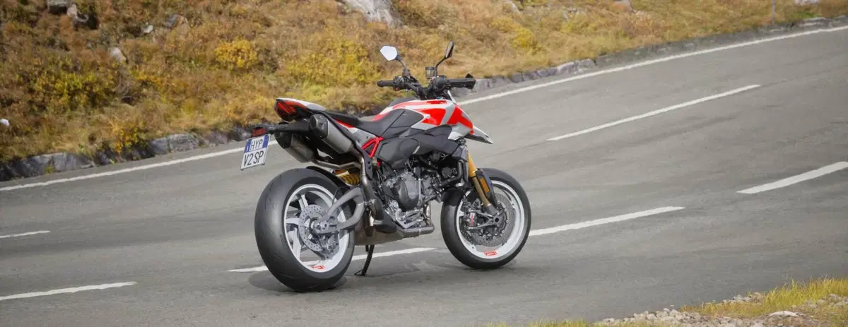 Ducati Hypermotard V2 SP (2026) (3)