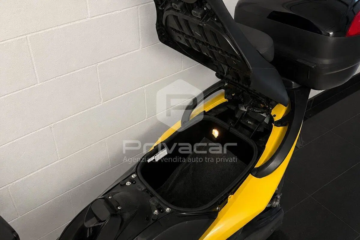 Yamaha T-Max 500 (2008 - 12) (11)