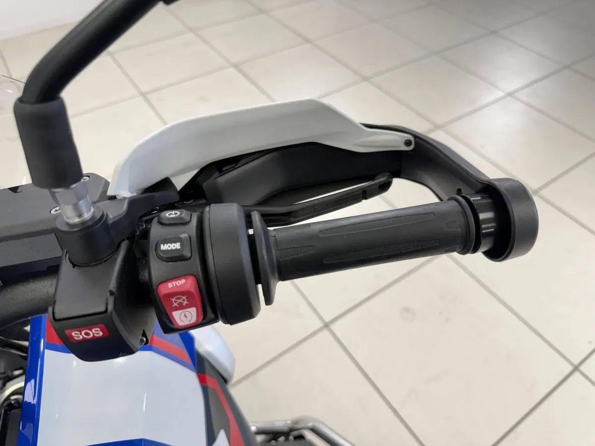 Bmw R 1300 GS ASA (2024 - 26) (11)