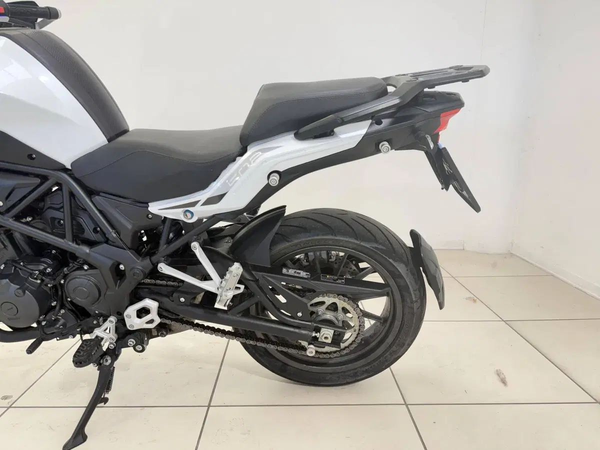 Benelli TRK 502 (2021 - 25) (14)
