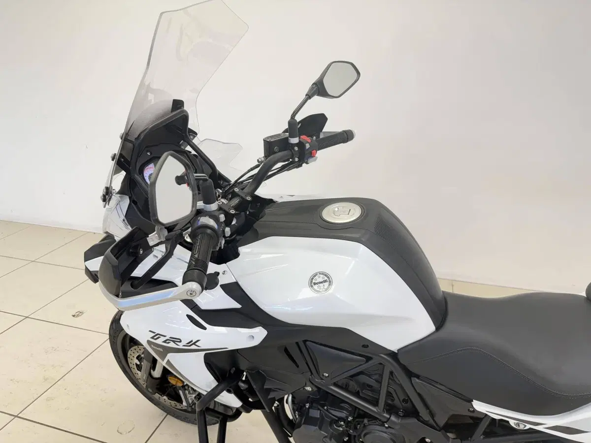 Benelli TRK 502 (2021 - 25) (18)