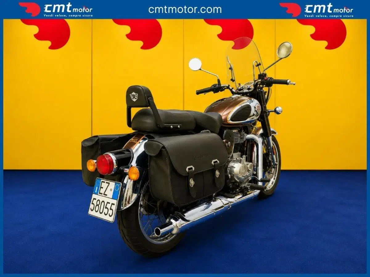Royal Enfield Classic 350 (2021 - 26) (5)