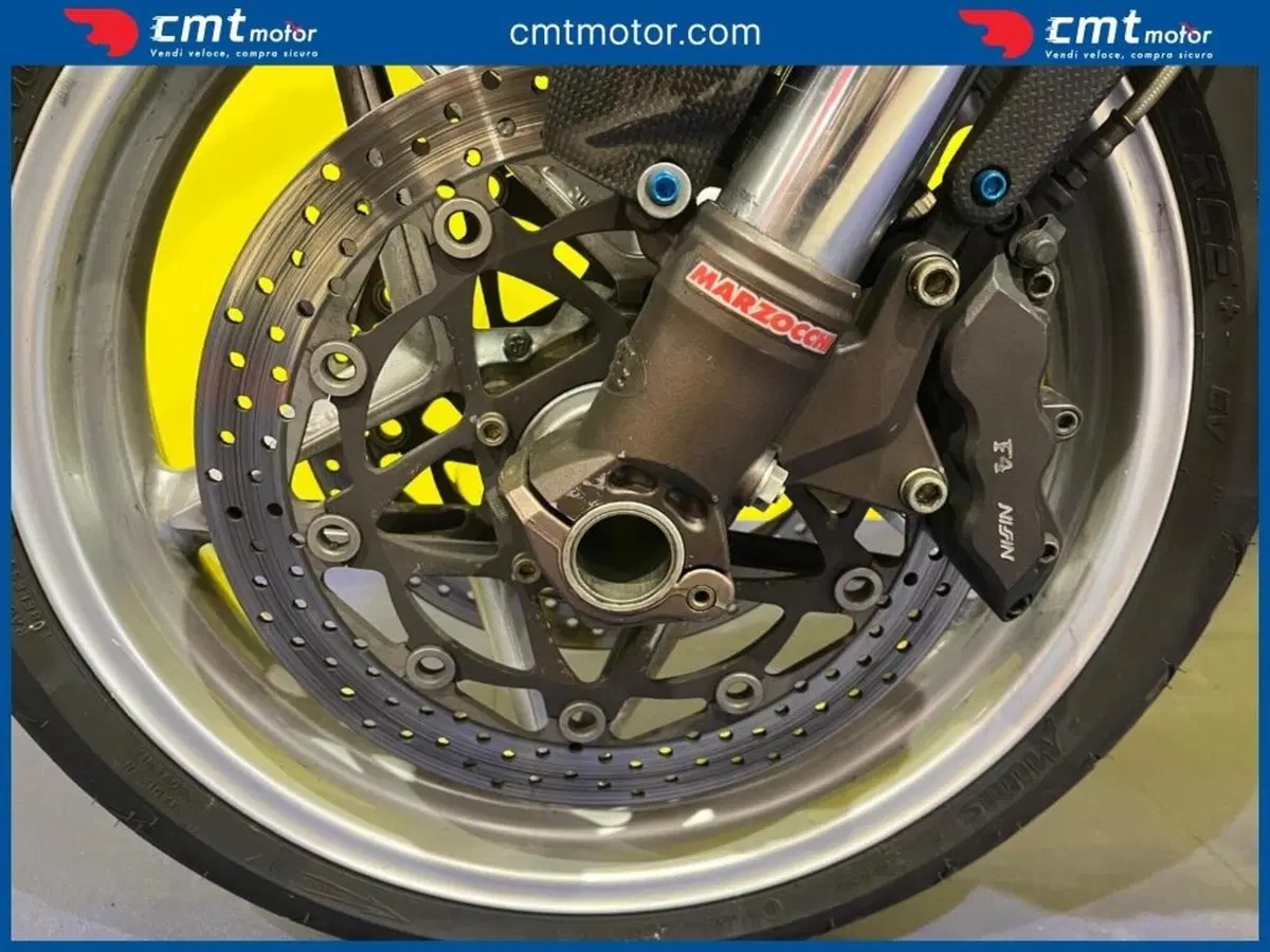 MV Agusta Brutale 910 S (2005 - 11) (10)