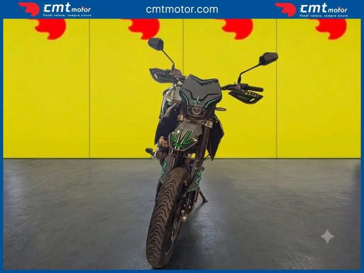 Kl KXE 125 Motard (2022 - 24) (2)