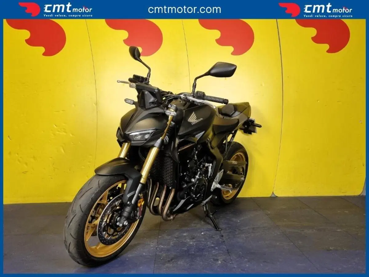 Honda CB 1000 R (2021 - 25) (2)