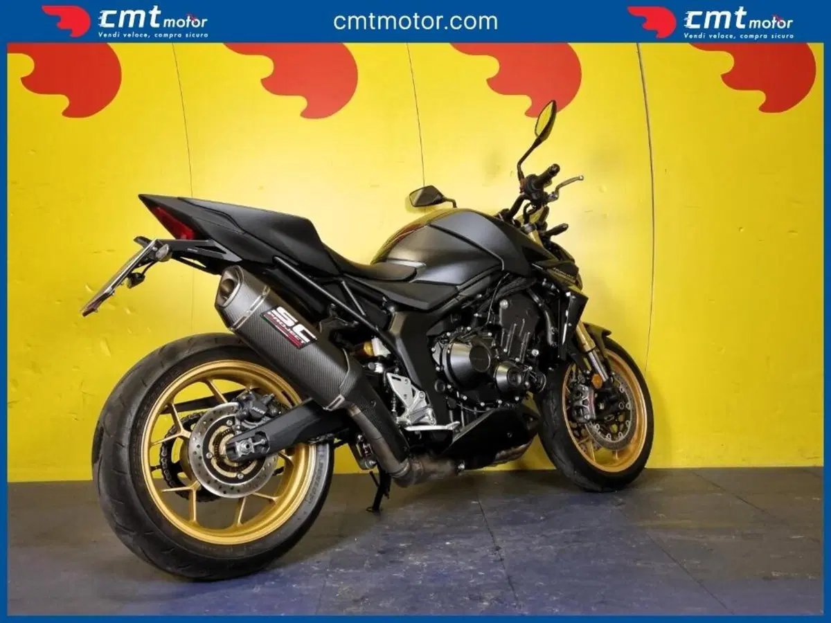 Honda CB 1000 R (2021 - 25) (4)