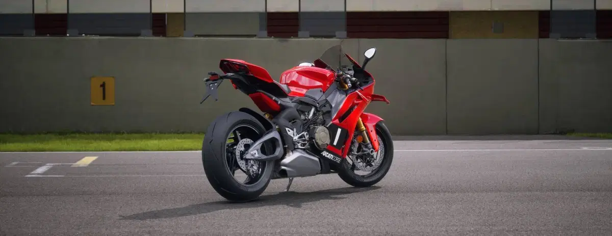 Ducati Panigale V4 S (2025 - 26) (3)