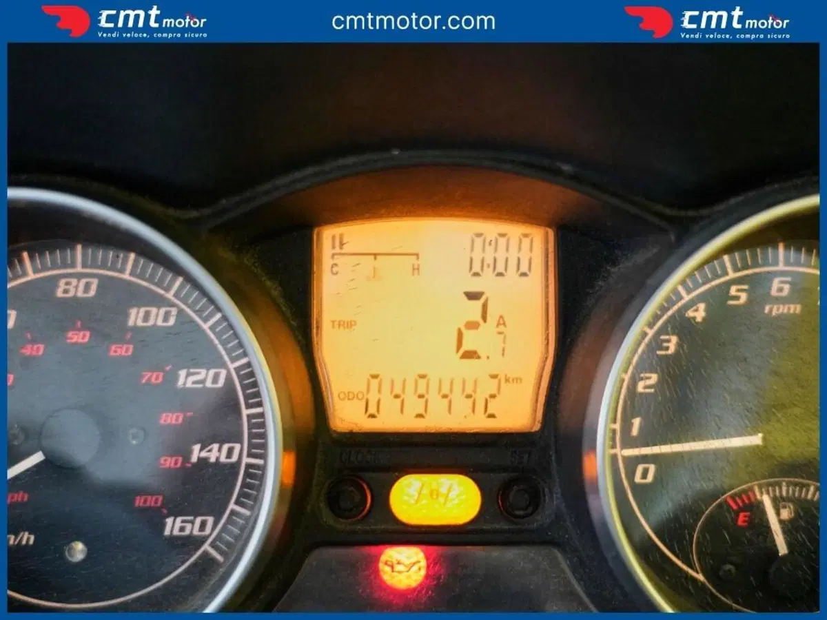 Piaggio MP3 300 ABS Hpe (2021 - 24) (5)