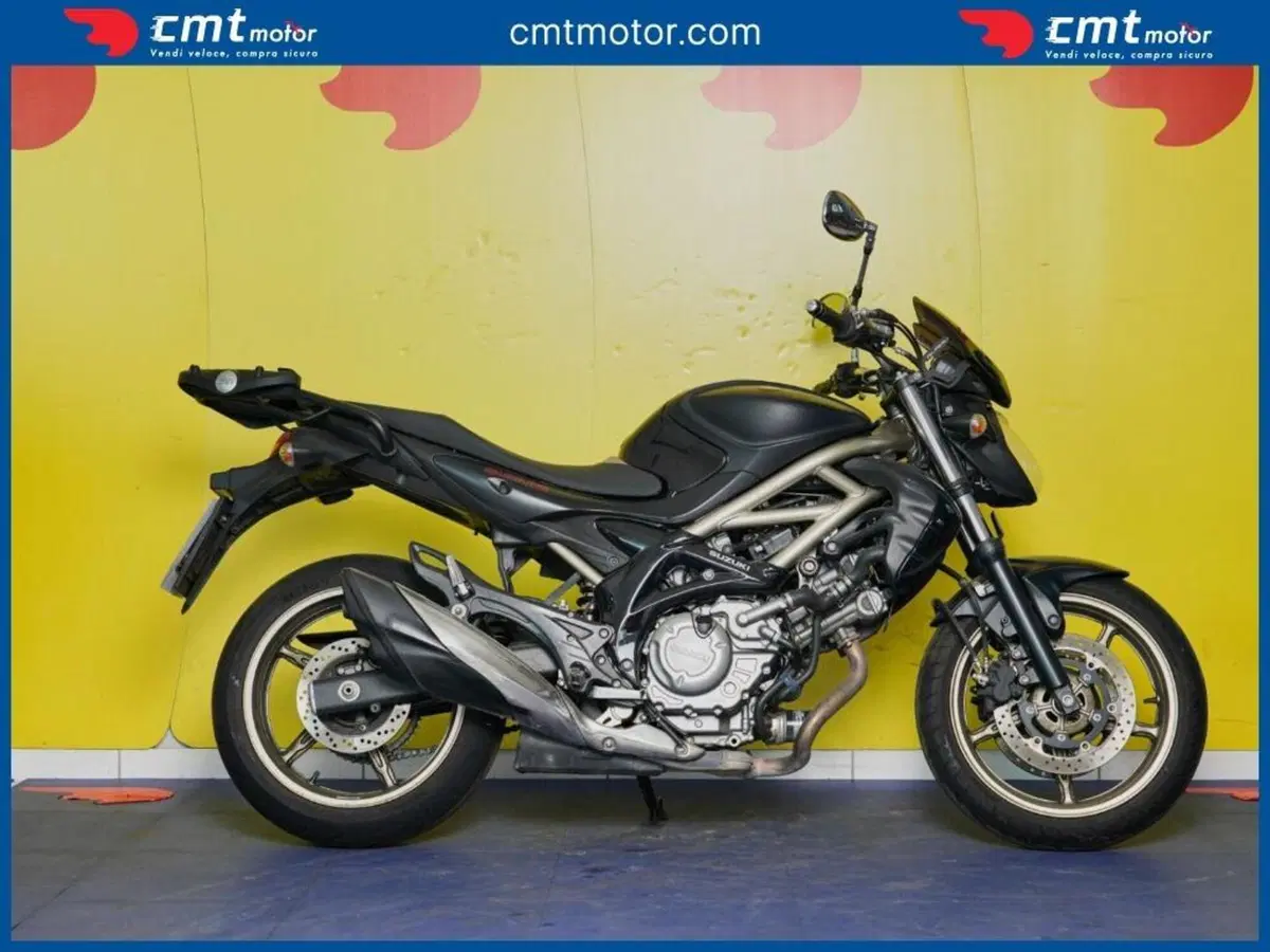 Suzuki Gladius 650 SFV ABS (2009 - 15)
