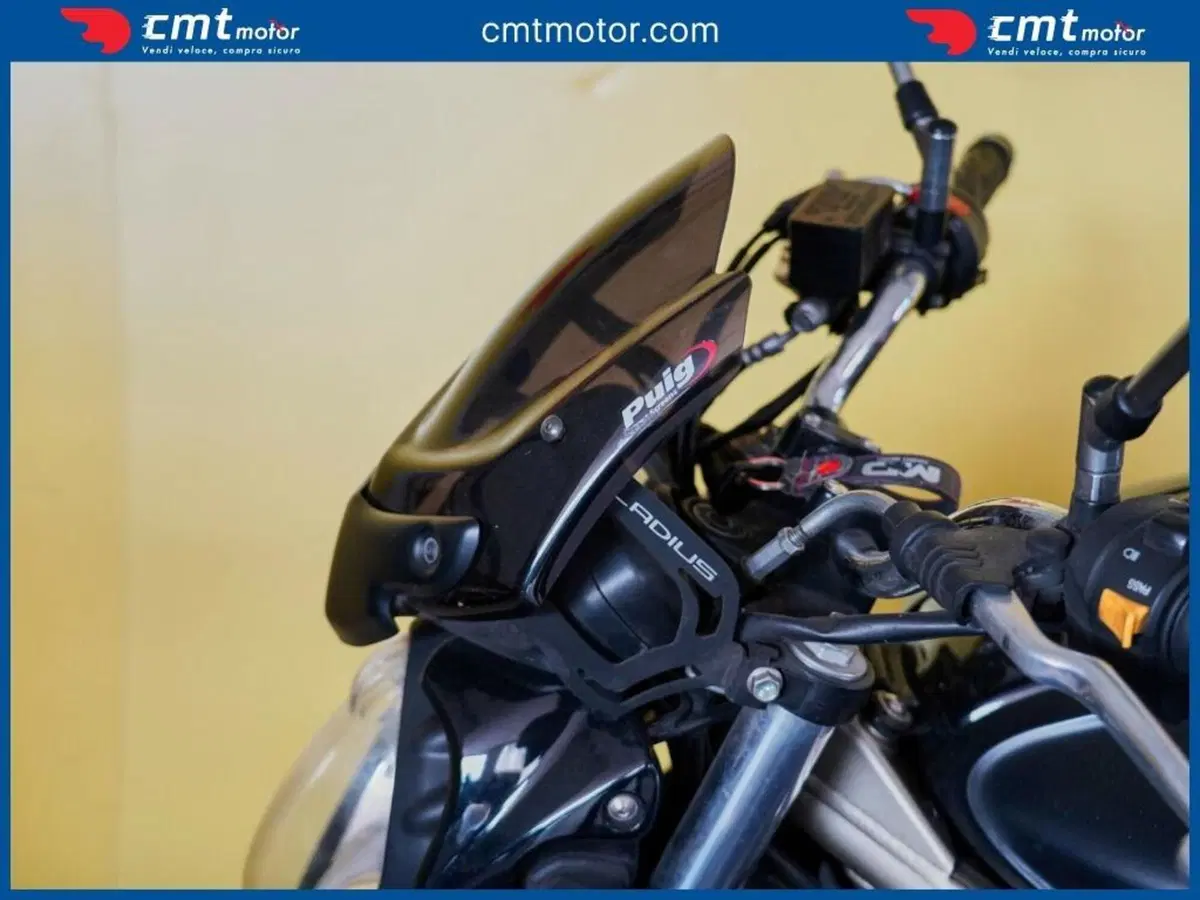 Suzuki Gladius 650 SFV ABS (2009 - 15) (6)