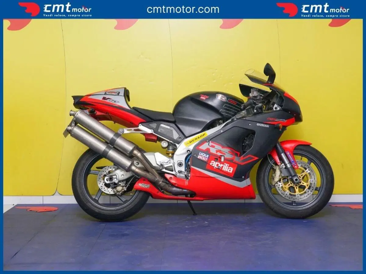 Aprilia RSV 1000 (2000 - 01) (4)