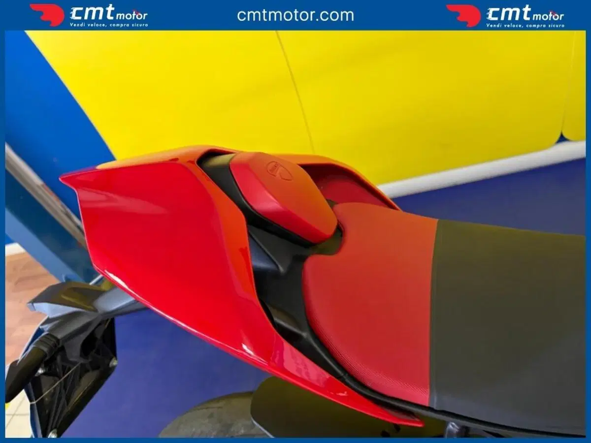 Ducati Panigale V4 S (2022 - 24) (11)
