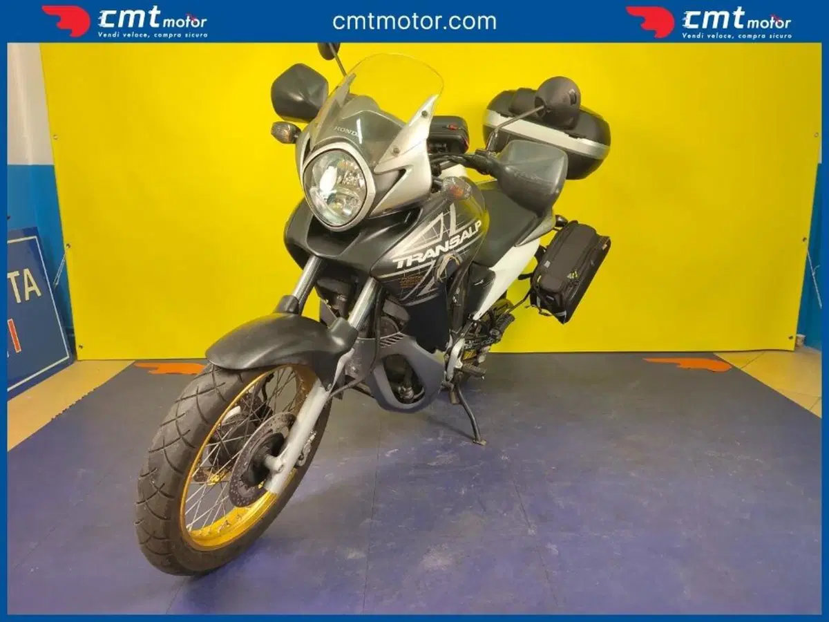 Honda Transalp XL 700 V (2007 - 2013) (2)