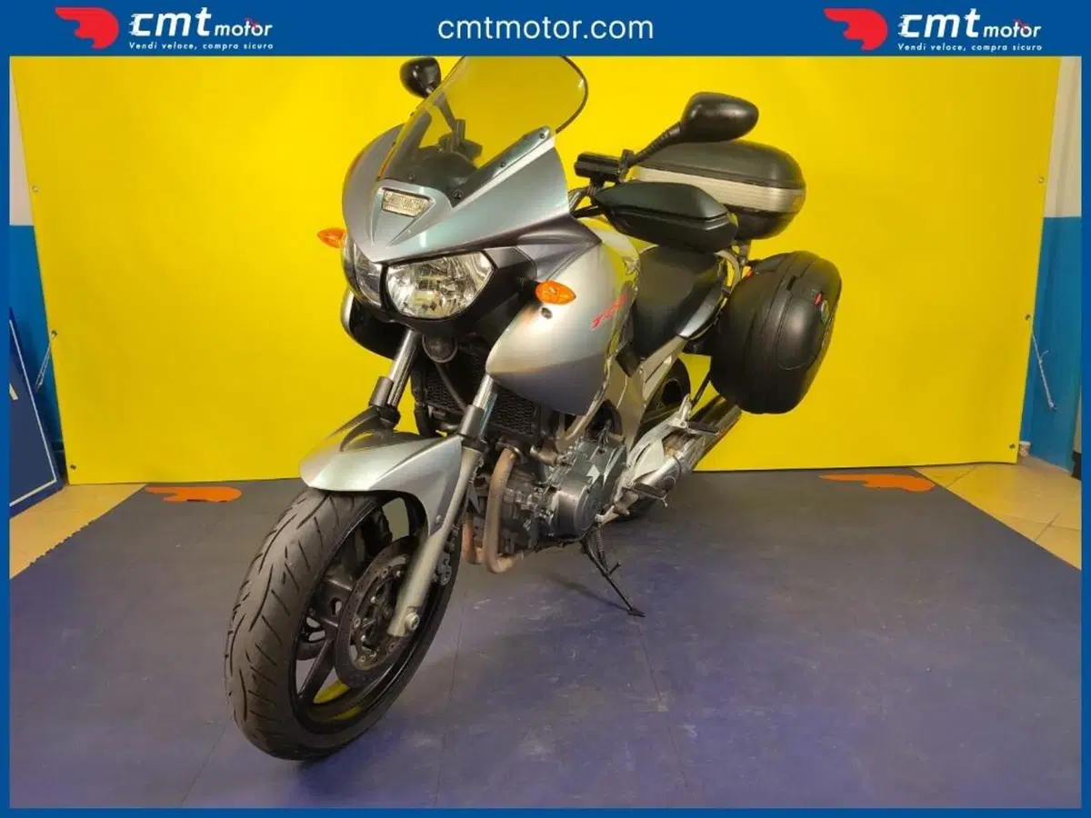 Yamaha TDM 900 (2002 - 14) (2)