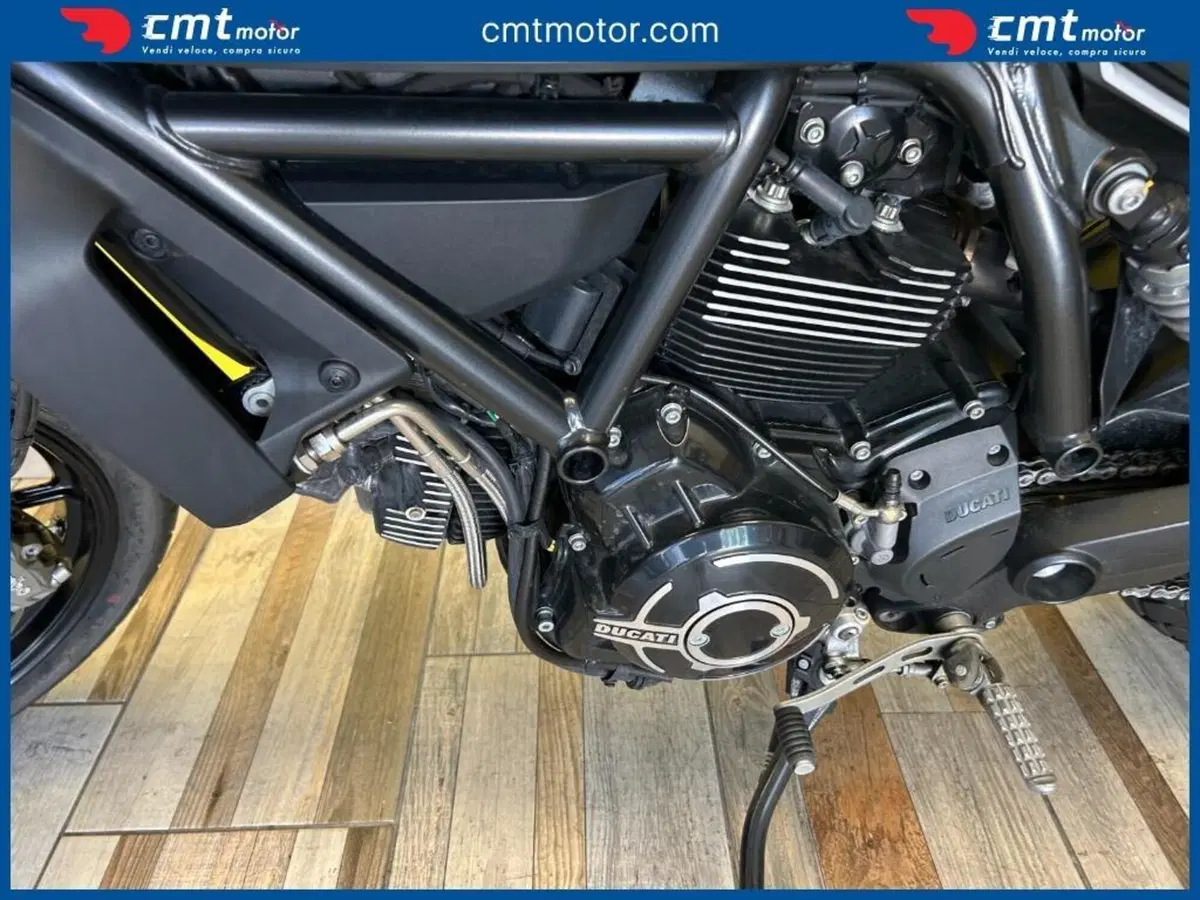 Ducati Scrambler 800 Icon Dark (2020) (7)