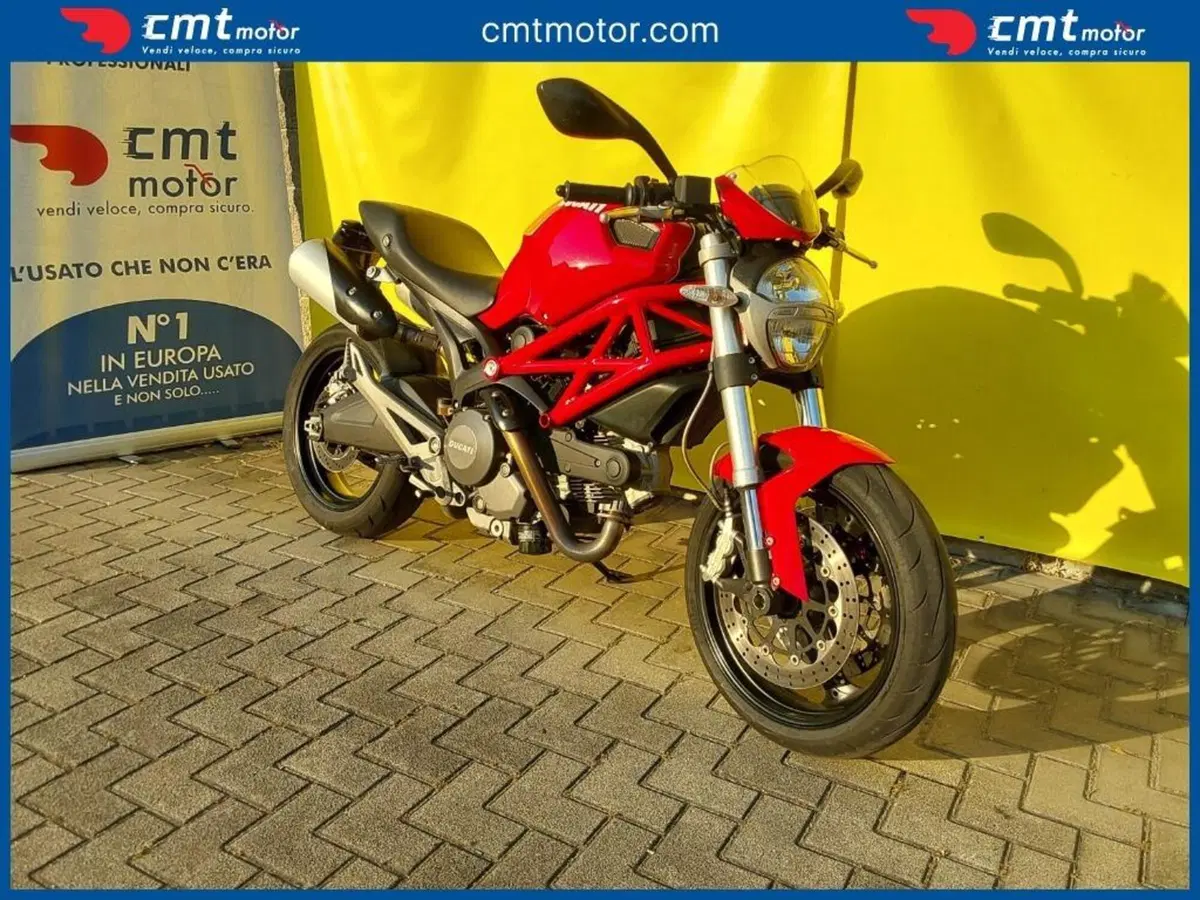 Ducati Monster 696 (2008 - 13) (3)