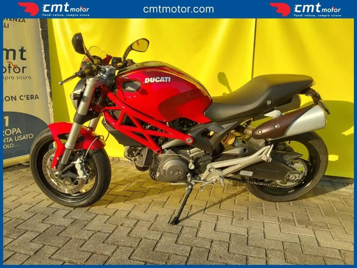Ducati Monster 696 (2008 - 13) (6)