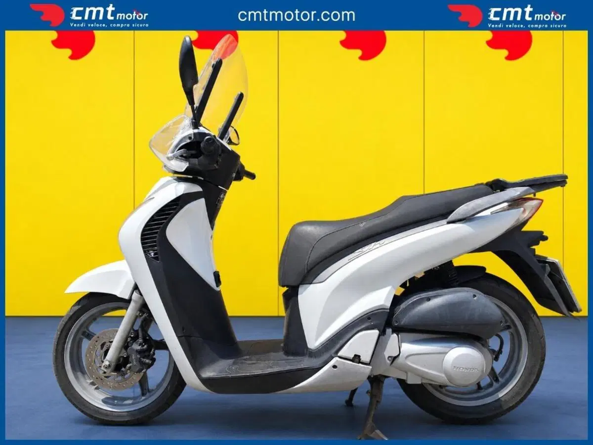 Honda SH 125 i (2009 - 12) (3)