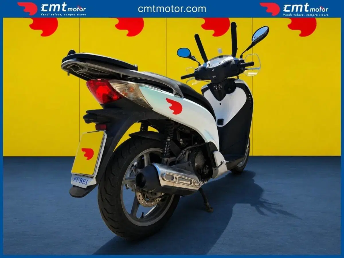 Honda SH 125 i (2009 - 12) (5)