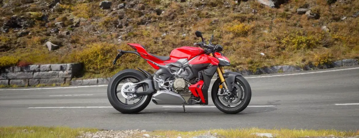Ducati Streetfighter V4 S (2025 - 26)