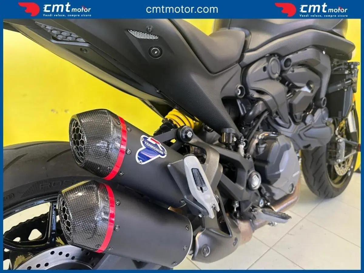 Ducati Monster 937 + (2021 - 25) (9)