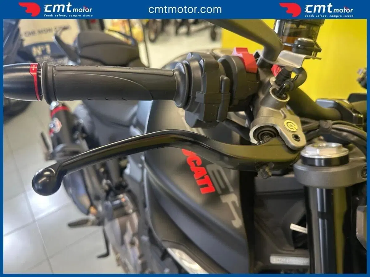 Ducati Monster 937 + (2021 - 25) (12)