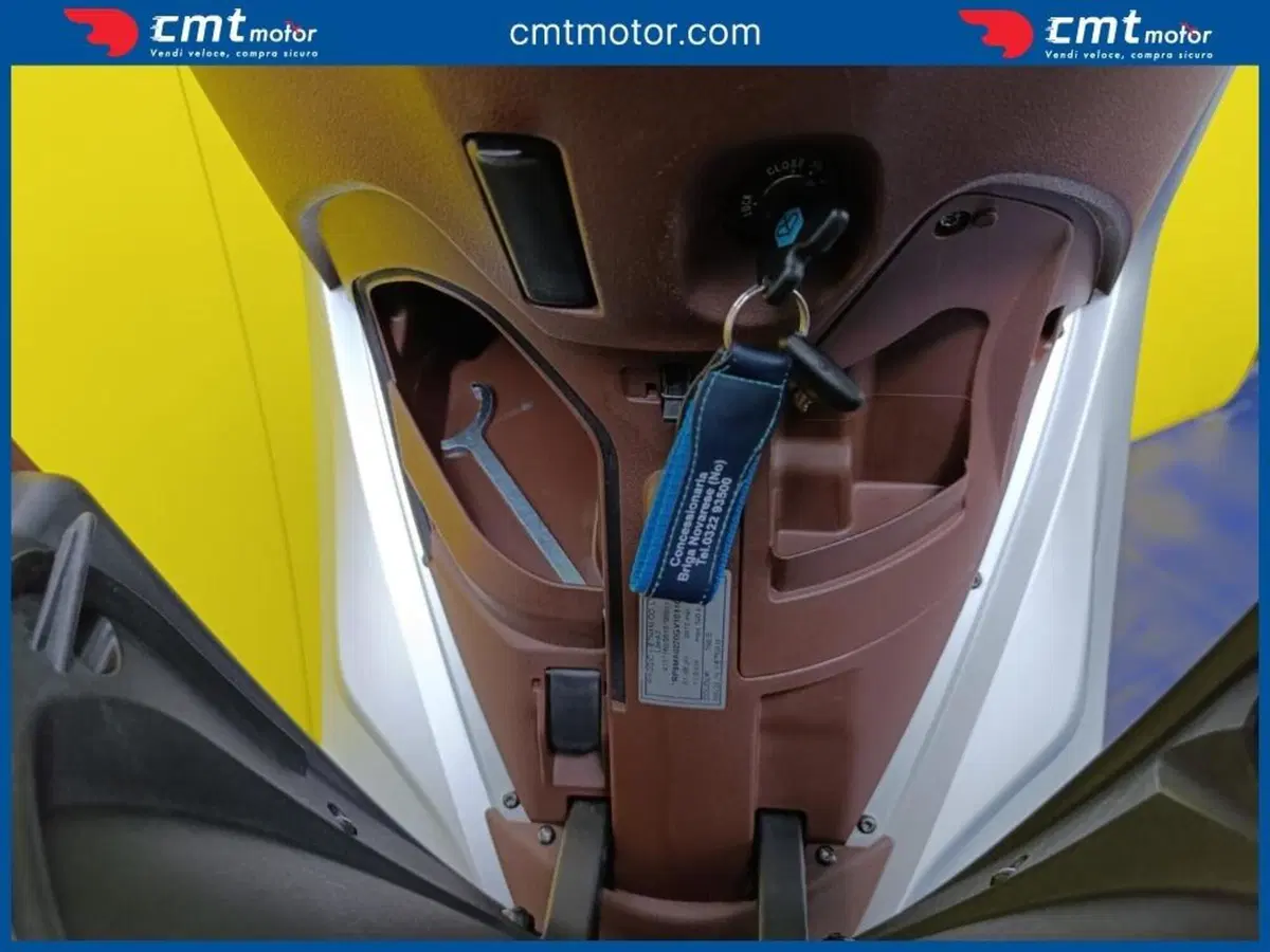 Piaggio Medley 150 ABS (2016 - 19) (11)