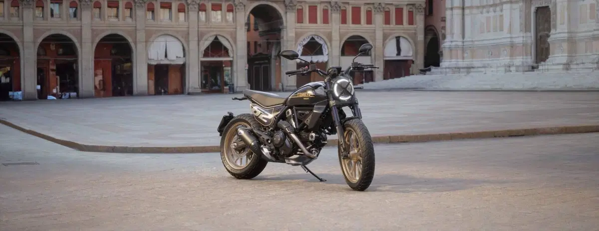 Ducati Scrambler 800 Full Throttle (2025 - 26) (2)