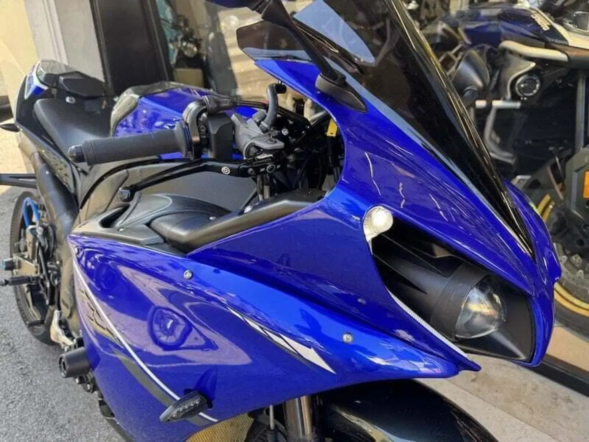 Yamaha YZF R1 (2012 - 14) (15)