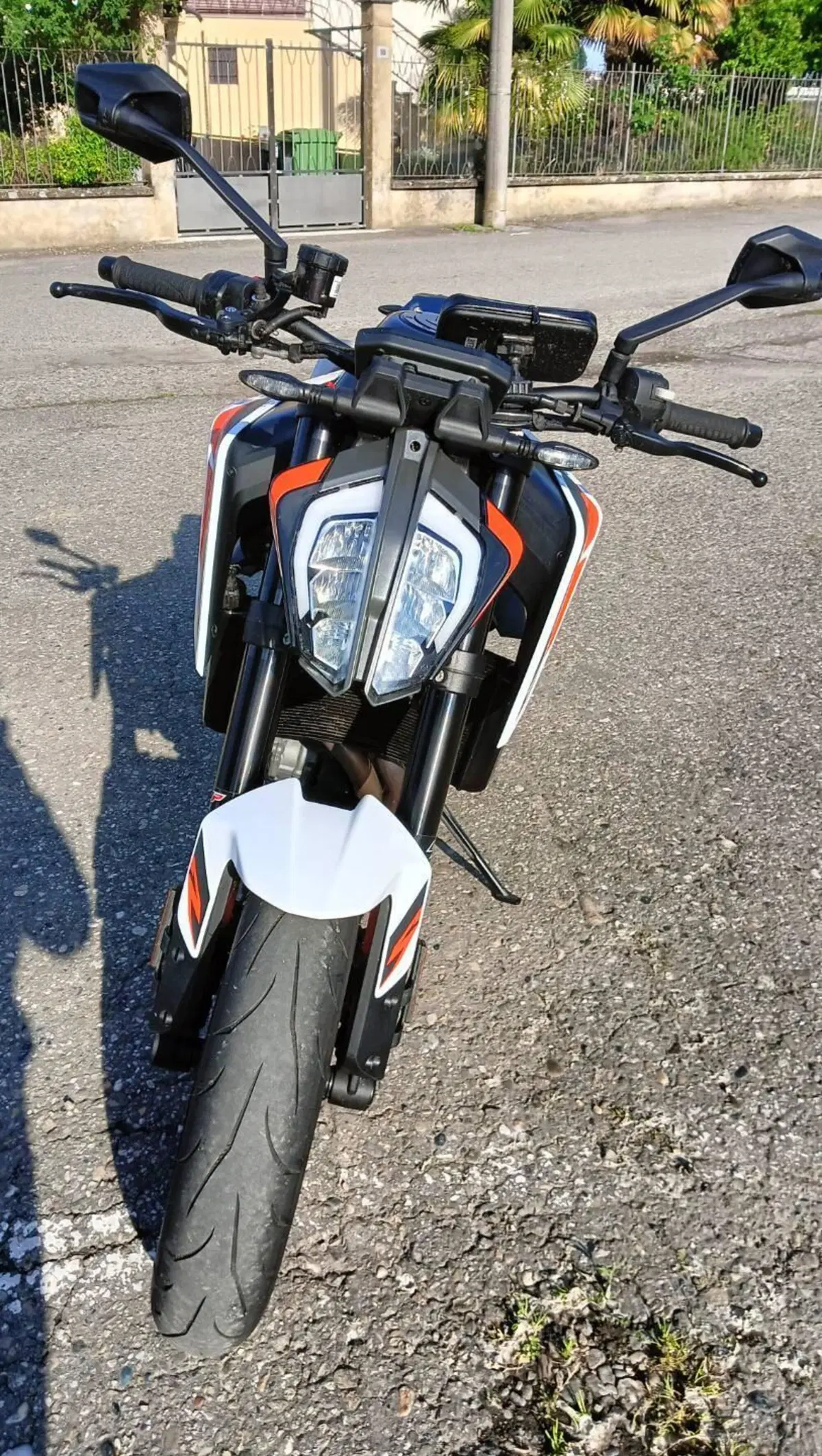 KTM 890 Duke R (2021) (2)