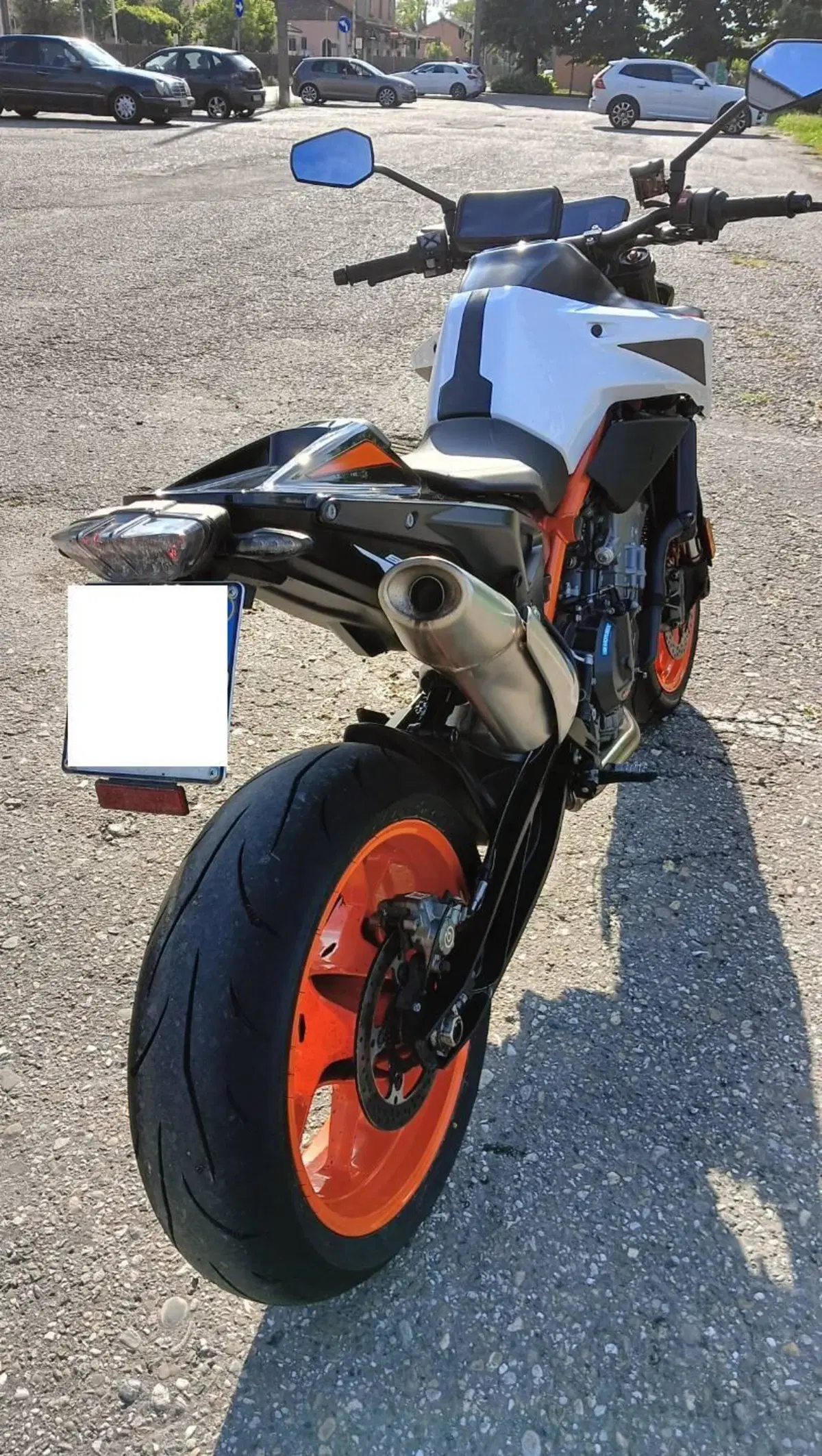 KTM 890 Duke R (2021) (4)