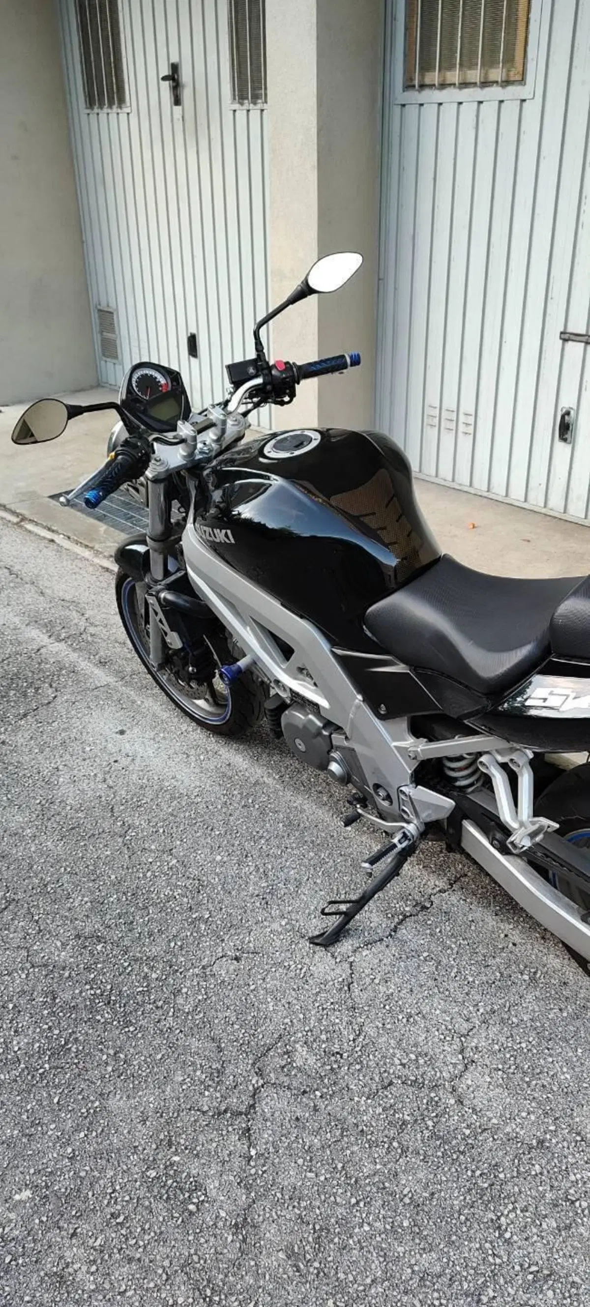 Suzuki SV 650 (2003 - 06) (7)