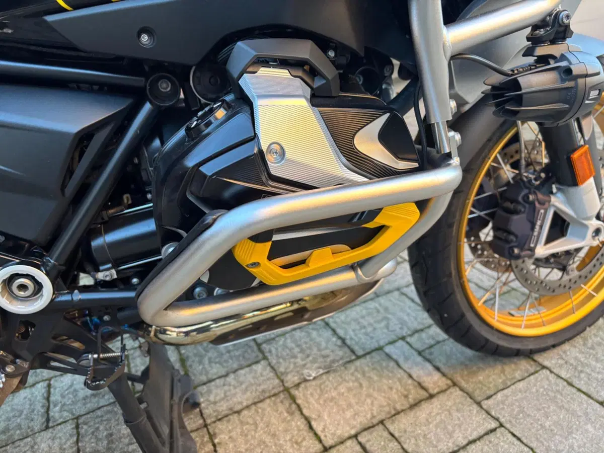 Bmw R 1250 GS Adventure - Edition 40 Years GS (2020 - 21) (6)